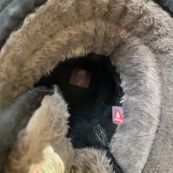 The North Face Women's Shellista II Mid Cold-Weather Boots, Black size 7 - Picture 6 of 11